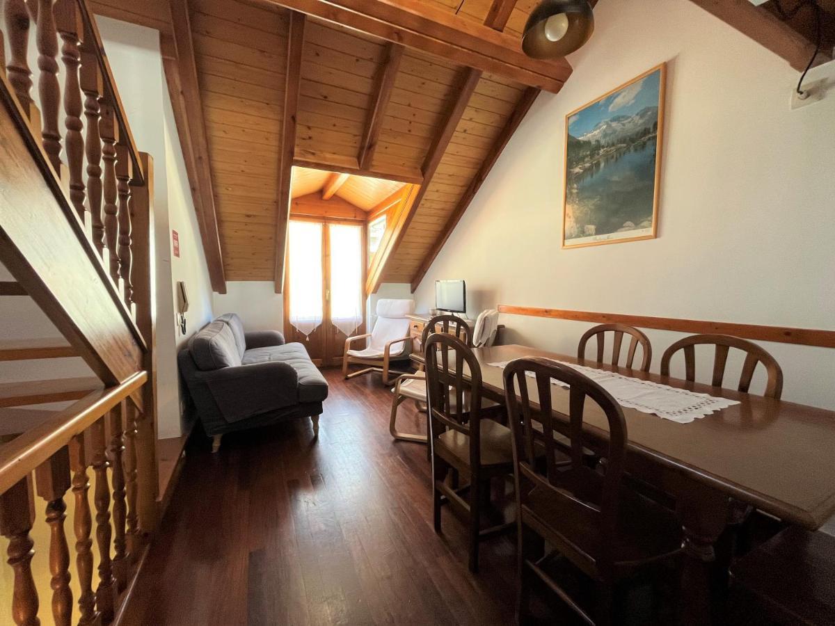 Casa Damian Del Baile Apartamentos Benasque Kültér fotó