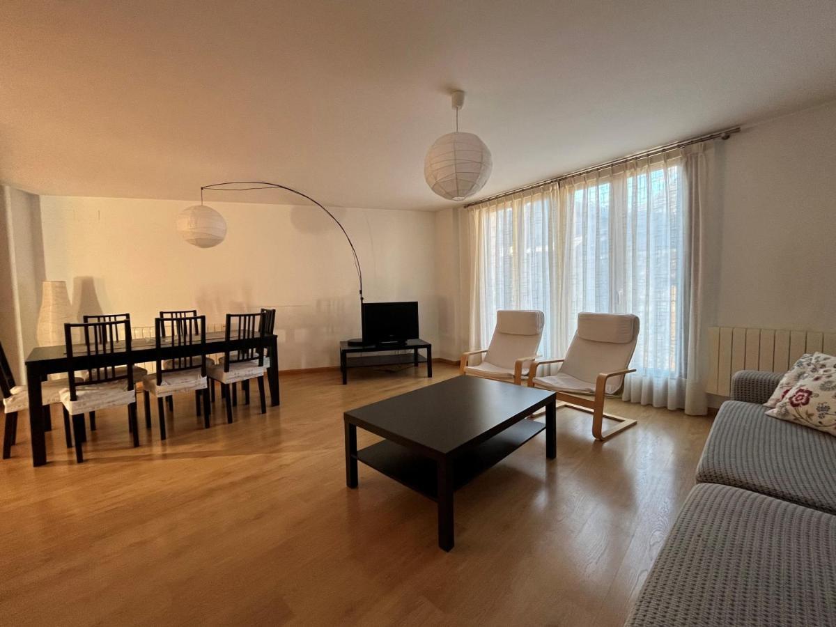 Casa Damian Del Baile Apartamentos Benasque Kültér fotó