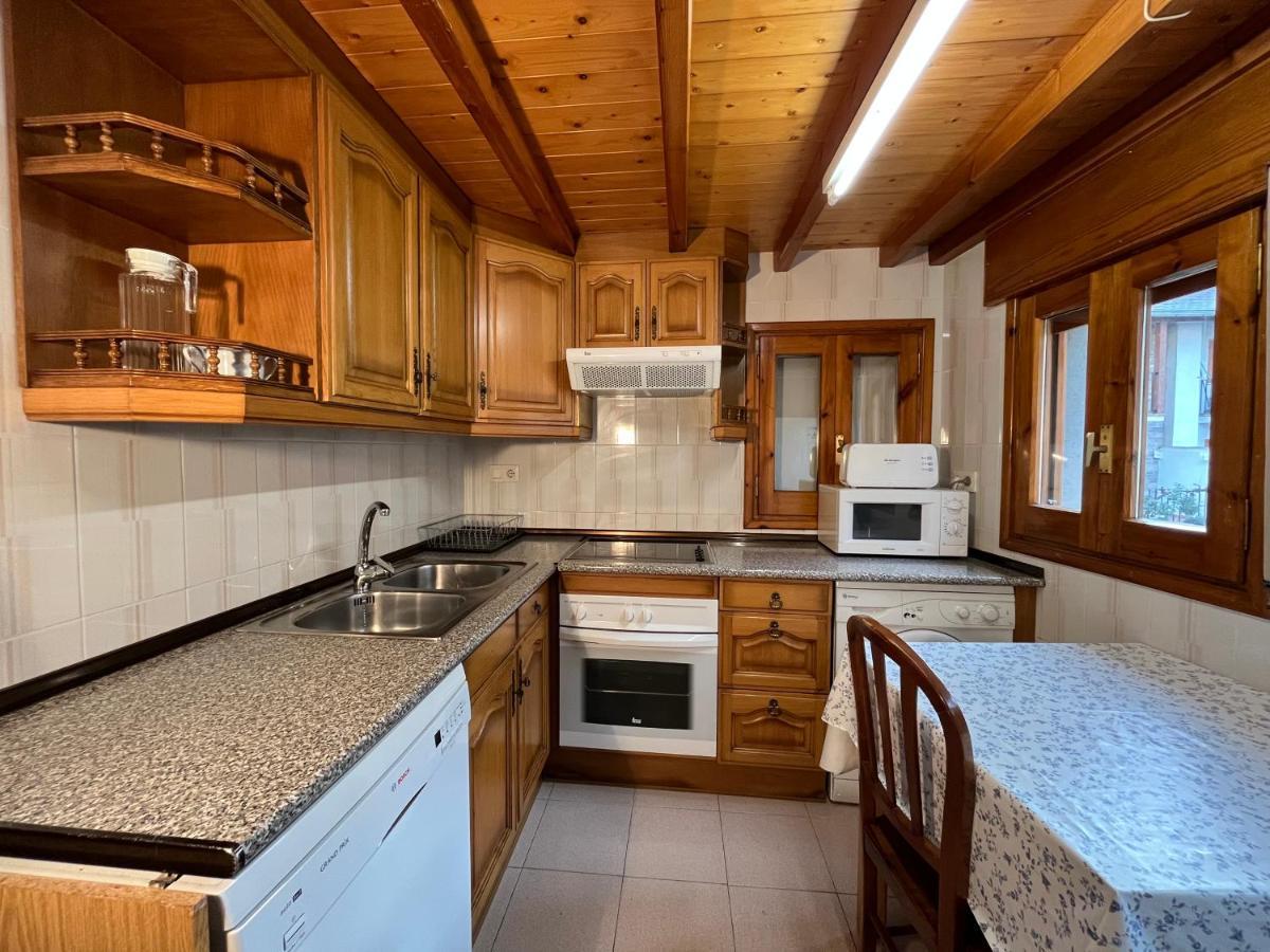 Casa Damian Del Baile Apartamentos Benasque Kültér fotó